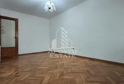 Garsonieră semidecomandată în Micălaca - 2