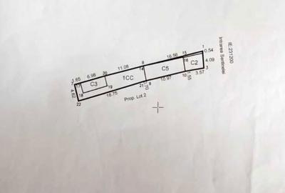 Casă cu 4 camere în Palazu Mare