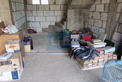 Casă cu 5 camere cu Canalizare în Ana Ipătescu - 9