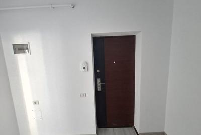 Apartament cu 2 camere semidecomandat în Sânpetru