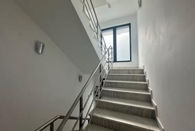 Cotroceni , Doctor Carol Davila, metrou Eroilor, piscina, constructie 2000! - 12