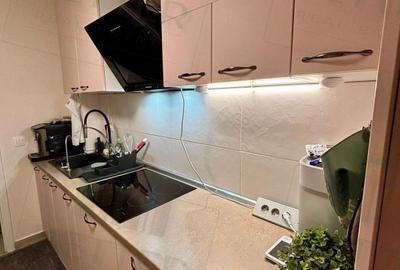 Apartament cu 2 camere decomandat, mobilat în Apărătorii Patriei - 9