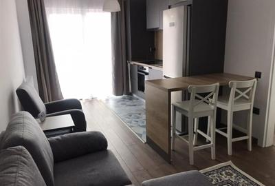 Apartament cu 2 camere semidecomandat, mobilat în Mărăști