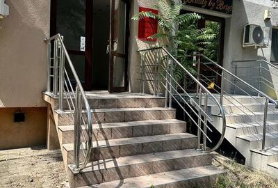 Spațiu comercial, de 37 mp, în Central - 4