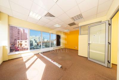 Spațiu comercial, de 612 mp, în 13 Decembrie - 11