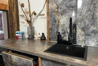 Apartament cu 4 camere semidecomandat, mobilat în Central - 22