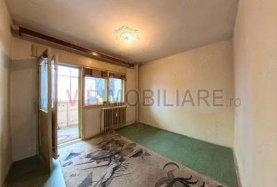 Apartament cu 4 camere decomandat în 13 Septembrie - 7