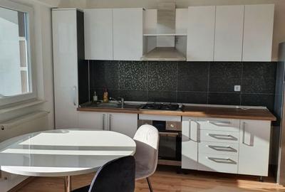 Apartament cu 2 camere decomandat în Blașcovici