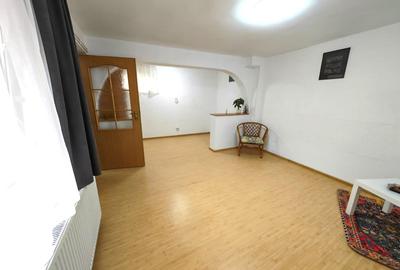 Duplex cu 2 camere cu Canalizare în Barbu Văcărescu - 3