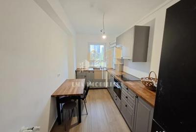 Apartament cu 2 camere decomandat în Tractorul - 13