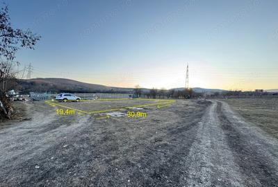 Teren de 678 mp, în Titu Maiorescu - 1