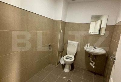 Casă cu 10 camere cu Teren 80 Mp în Central - 19