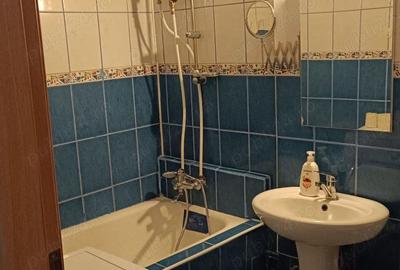 Garsonieră semidecomandată în Girocului