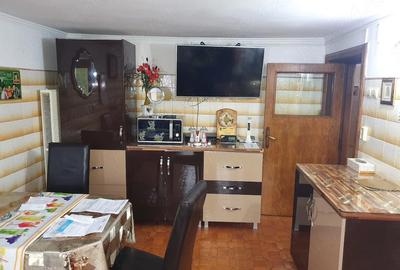 Casă cu Teren 520 Mp în Vlădești - 13