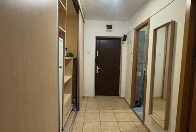 Nerva Traian - Timpuri Noi - metrou 10 minute - 5