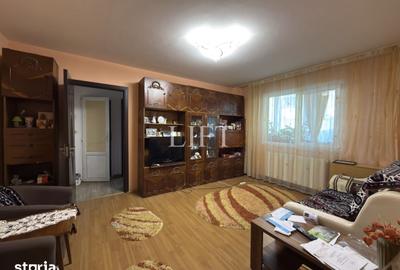 Apartament cu 2 camere semidecomandat în Florilor - 1