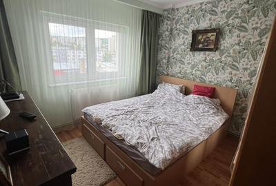 Apartament cu 4 camere decomandat în Florești - 6