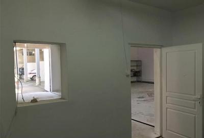 Spatiu industrial 200 mpTractorul - 3