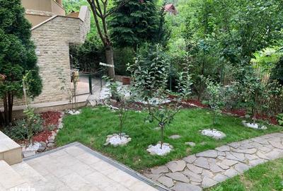 Casă cu 5 camere cu Teren 900 Mp în Dealul Malului - 9