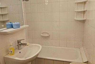 Garsonieră decomandată în Sărari - 2