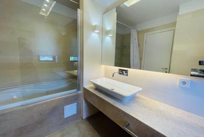 Duplex cu 7 camere cu Canalizare în Central - 25