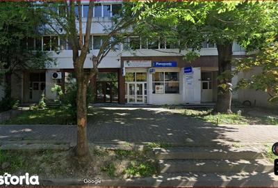 Spațiu comercial, de 70 mp, în Bistrița Lac - 2