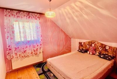 Casă cu 4 camere cu Teren 993 Mp în Central - 2