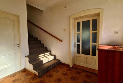 DESCOPERĂ FARMECUL BRAȘOVULUI: CASĂ AVÂND CURTE INTIMĂ ÎN ZONĂ LINIȘTITĂ - 12