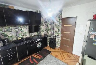 Apartament 4 camere de vanzare in Curtea de Arges zona Confectii - 2