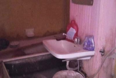 Apartament cu 3 camere decomandat în Roșia - 2