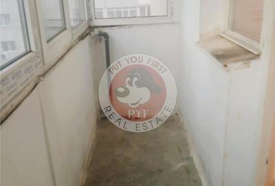 Apartament cu 2 camere decomandat în Titan