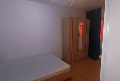 Garsonieră semidecomandată în UMT - 4