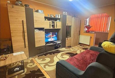 Garsonieră decomandată, mobilată în Vasile Aaron - 1