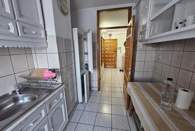 Apartament 3 camere, etaj 2, Zona Auchan Gavana - 1