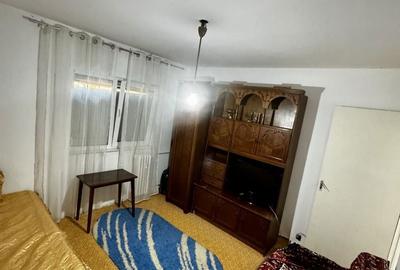 Apartament cu 2 camere decomandat în Nufărul - 5