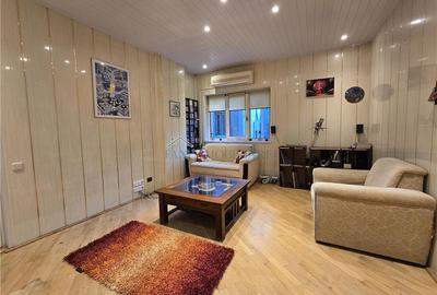 Apartament cu 3 camere decomandat în Foișorul de Foc - 1