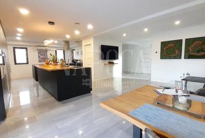 Casă individuală cu 6 camere cu Canalizare în Episcopia Bihorului - 3