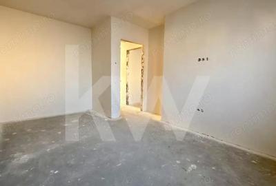 Casă cu 7 camere cu Teren 470 Mp în Tineretului - 4