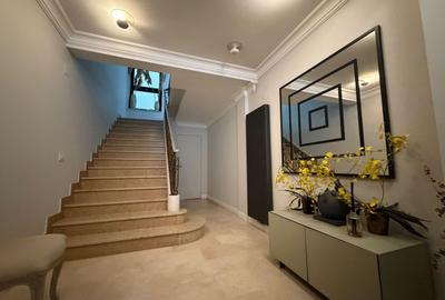 Casă cu 7 camere cu Canalizare în Grădina Icoanei - 2