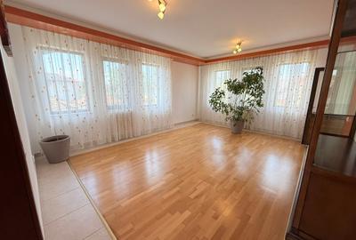 Casa 5 camere, Bucium-Plopii fara sot, la strada - 2