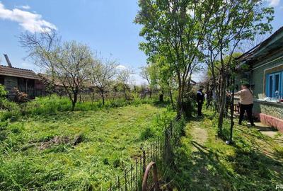 Casă cu 4 camere în Gurbănești - 9