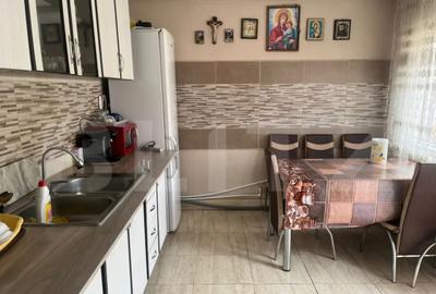 Casă cu 3 camere cu Teren 397 Mp în Romanești - 8