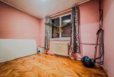 Apartament decomandat cu 3 camere in Plopilor - 11