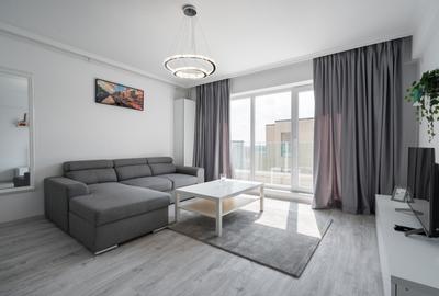 Apartament modern  2 camere cu  balcon generos