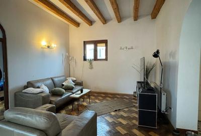 Apartament cu 4 camere, mobilat în Centrul Istoric - 1