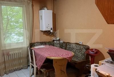 Apartament 3 camere, 70mp, zona 7 Noiembrie - 2