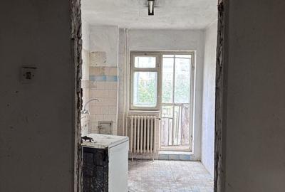 Apartament cu 3 camere decomandat în Unirii - 7