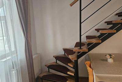 Apartament cu 2 camere decomandat, mobilat în Vasile Aaron - 3