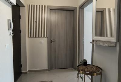 Apartament cu 2 camere decomandat în Apărătorii Patriei