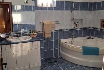 Casă cu 4 camere cu Teren 200 Mp în Bradu - 3